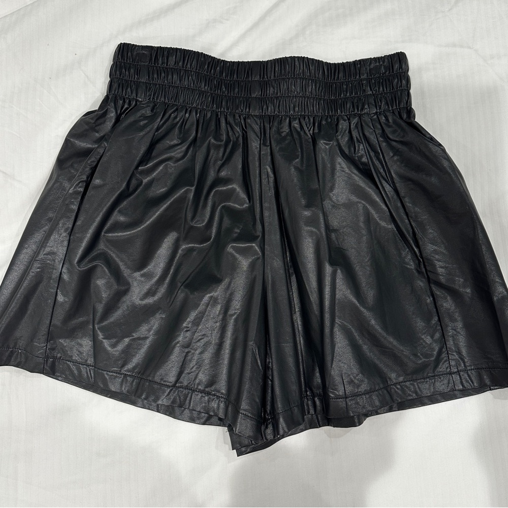 Pinch Black Women's Fashion Shorts